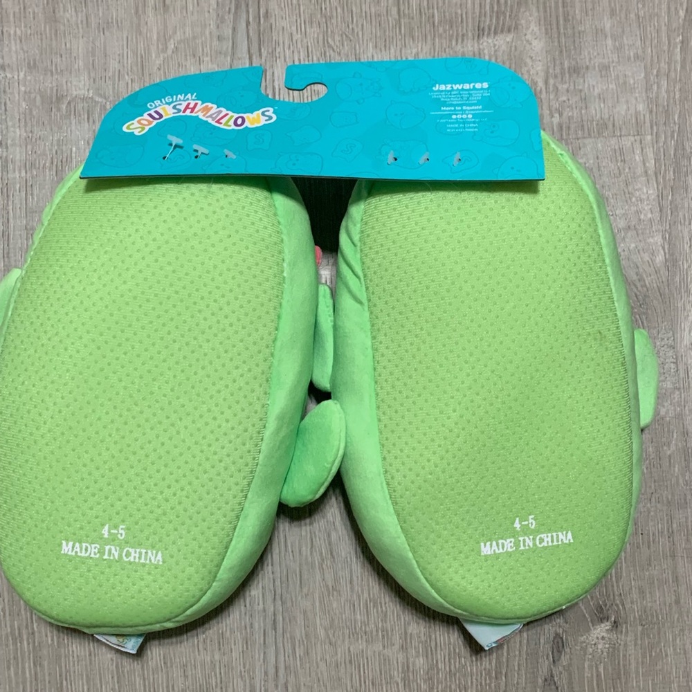 Cactus Squishmallow slippers - Picture 2 of 5